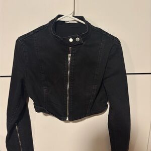 Zara Black Cropped Jean Jacket